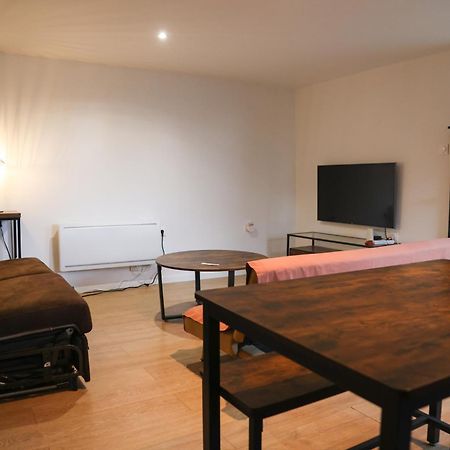 Appartement Avec Une Chambre Монлери Экстерьер фото